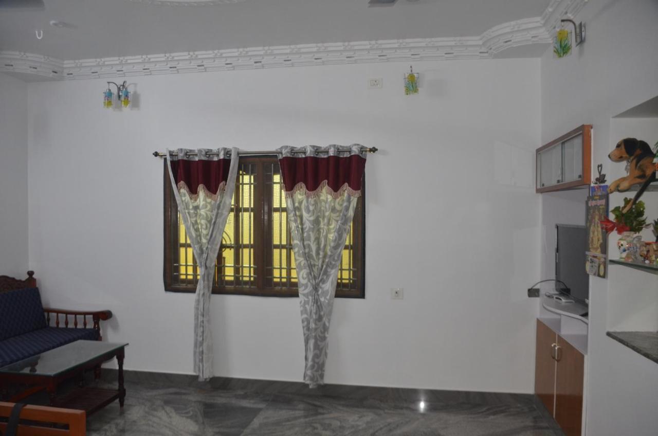 Vasantham Villas ポンディシェリ エクステリア 写真