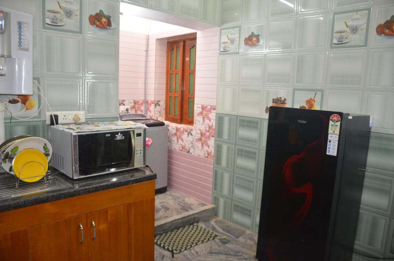 Vasantham Villas ポンディシェリ エクステリア 写真